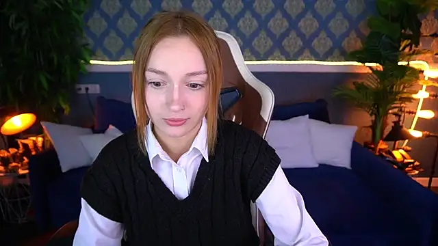 FoxyMayy online show from 10, 7, 2026