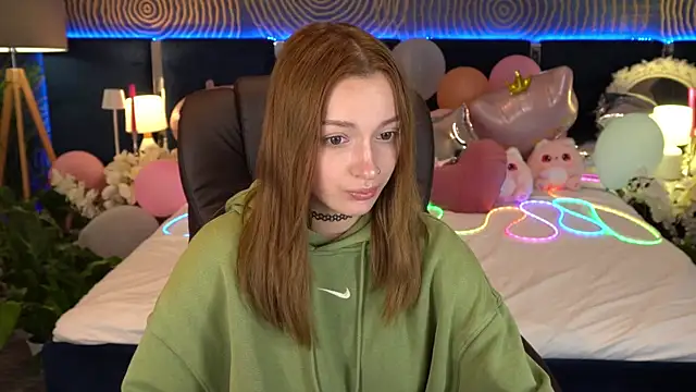 FoxyMayy online show from 13, 7, 2026
