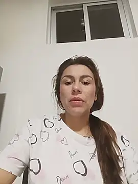 vanessa-titisM online show from 25, 7, 2026