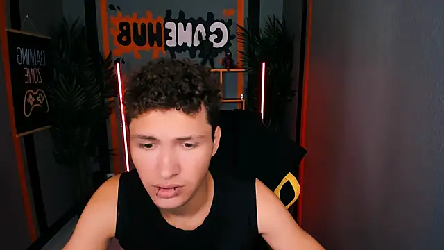 Snapshot of JonnyDarka chatting on 17, 10, 2025 JonnyDarka online show from 17, 10, 2025