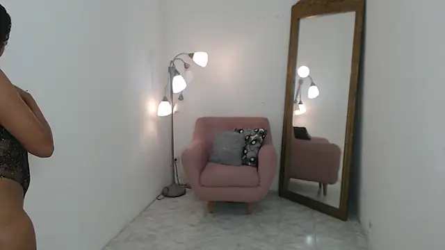 tatiana oconell22 online show from 22, 4, 2026