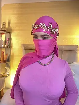 Snapshot of _hafsa_ chatting on 7, 10, 2025  hafsa  online show from 7, 10, 2025
