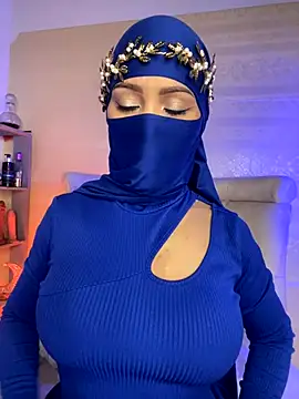 Snapshot of _hafsa_ chatting on 12, 10, 2025  hafsa  online show from 12, 10, 2025