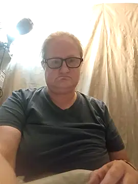 lindamarie  online show from 26, 9, 2025