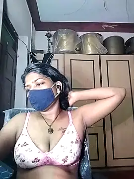 Tamil Kavitha online show from 4, 7, 2026