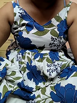 Snapshot of preethi-lovely chatting on 2, 11, 2025 preethi-lovely online show from 2, 11, 2025