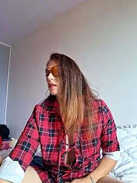 ChouqxxxCoreleone online show from 14, 10, 2025