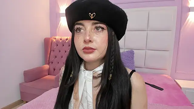 Ashleypetit online show from 24, 4, 2026