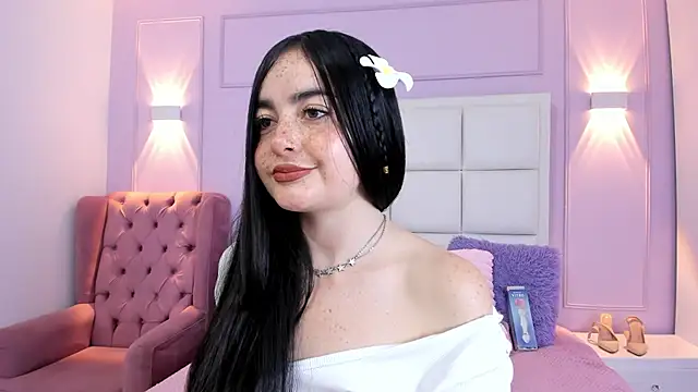 Snapshot of Ashleypetit chatting on 27, 5, 2026 Ashleypetit online show from 27, 5, 2026