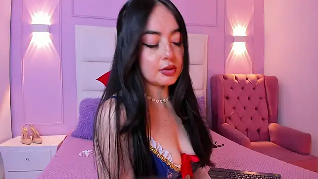 Snapshot of Ashleypetit chatting on 24, 7, 2026 Ashleypetit online show from 24, 7, 2026