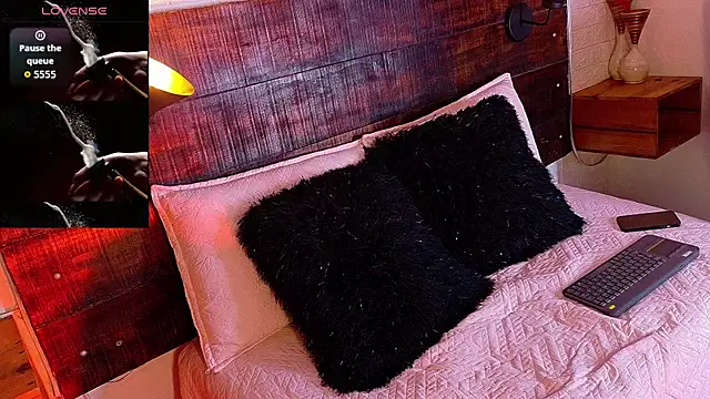 JhosuaVega online show from 10, 10, 2025