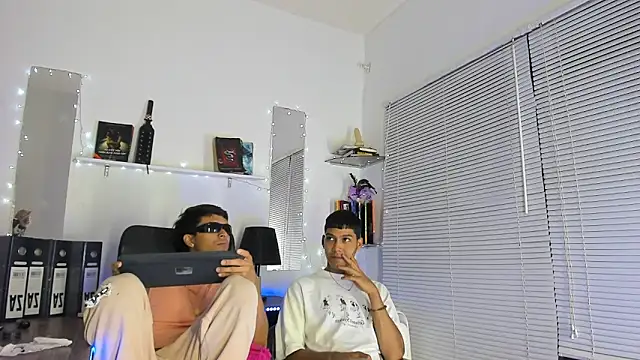 xxKamadevaxx online show from 3, 3, 2026