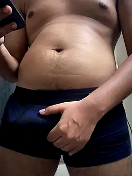 Snapshot of engineerboy14 chatting on 19, 10, 2025 engineerboy14 online show from 19, 10, 2025