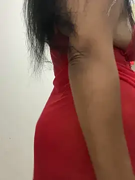 lara9Qouin online show from 11, 9, 2025