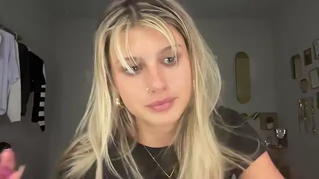 AnnGrayson online show from 13, 10, 2025