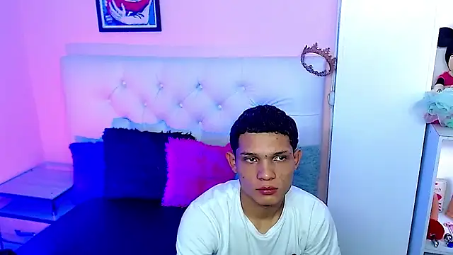 EL VENEZOLANO 22CM online show from 25, 9, 2025