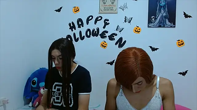 PinkLuna LolaBloom online show from 28, 10, 2025