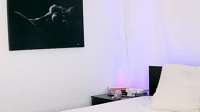 LeahDenver online show from 30, 9, 2025