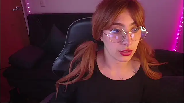 Miacatsito3 online show from 30, 9, 2025