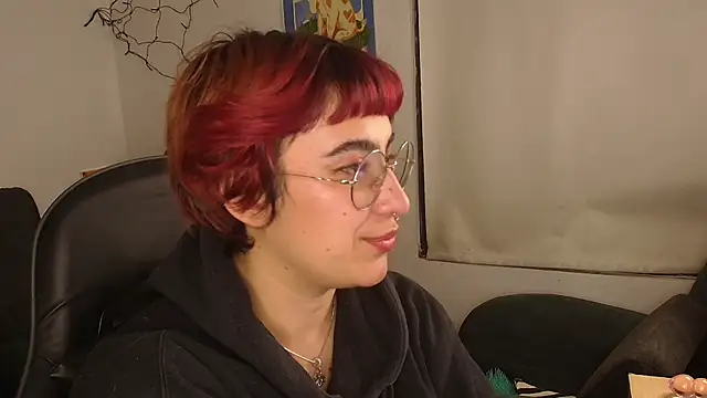 Miacatsito3 online show from 6, 2, 2026