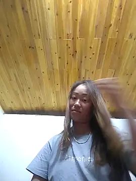 Snapshot of Dung_x chatting on 13, 9, 2025 Dung x online show from 13, 9, 2025