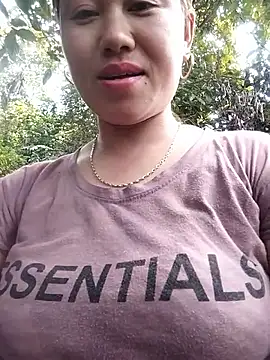 Snapshot of Dung_x chatting on 1, 3, 2026 Dung x online show from 1, 3, 2026