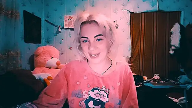 EmmaCat  online show from 19, 10, 2025