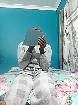 BlondieBitch online show from 16, 11, 2025