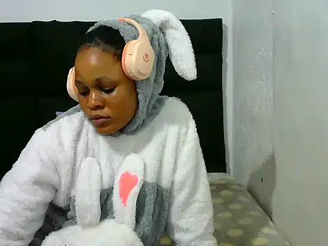 BlondieBitch online show from 7, 5, 2026