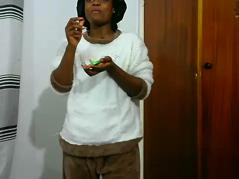 BlondieBitch online show from 7, 6, 2026