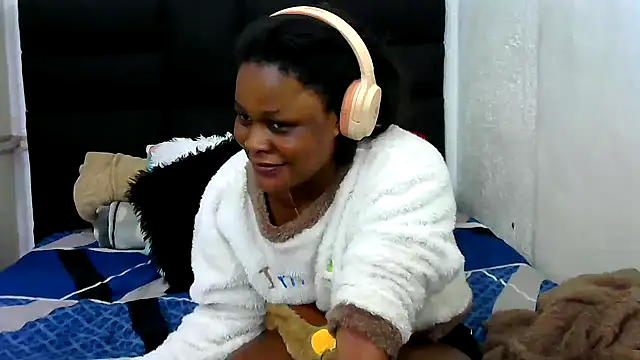 BlondieBitch online show from 14, 7, 2026