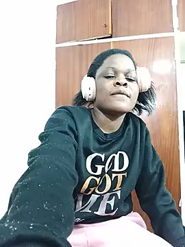 BlondieBitch online show from 17, 7, 2026