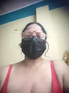 Snapshot of thehotlady chatting on 27, 6, 2026 thehotlady online show from 27, 6, 2026