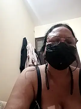 Snapshot of thehotlady chatting on 5, 8, 2026 thehotlady online show from 5, 8, 2026