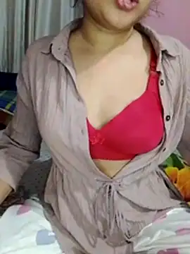 Snapshot of rasmiva chatting on 18, 10, 2025 rasmiva online show from 18, 10, 2025