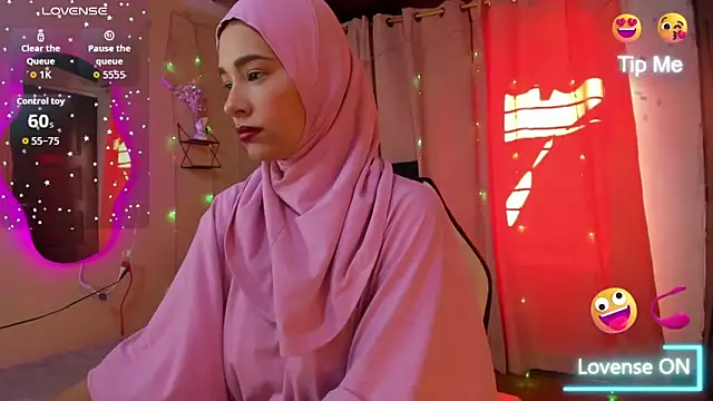 ShanaJamil online show from 26, 9, 2025