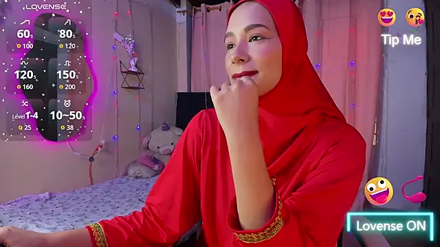 ShanaJamil online show from 17, 12, 2025