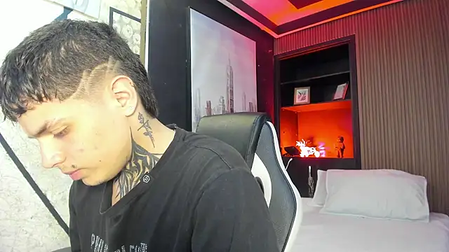 Declan-Fox online show from 28, 9, 2025