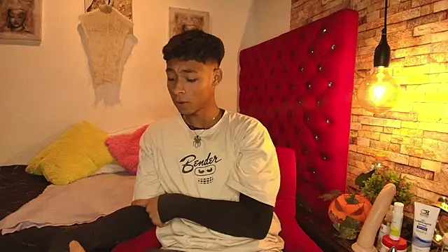 CoffeNaughty nom online show from 23, 10, 2025