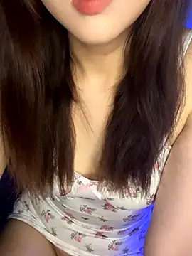 Snapshot of LenaZii chatting on 23, 9, 2025 LenaZii online show from 23, 9, 2025