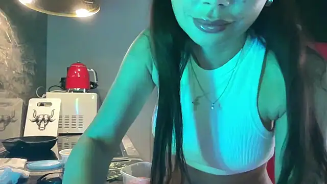Snapshot of Orlinah chatting on 24, 9, 2025 Orlinah online show from 24, 9, 2025