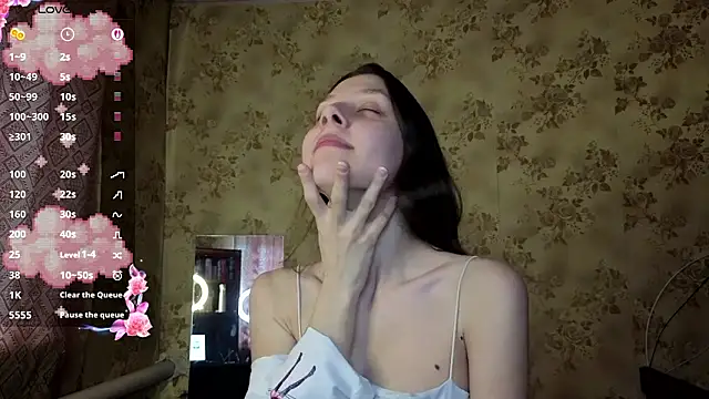 QutieDaSweet online show from 19, 3, 2026