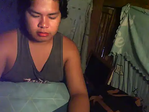 Snapshot of Huntrix2025 chatting on 16, 10, 2025 Huntrix2025 online show from 16, 10, 2025