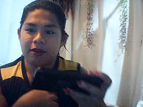 Snapshot of Huntrix2025 chatting on 20, 10, 2025 Huntrix2025 online show from 20, 10, 2025