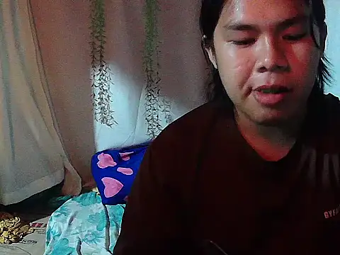 Snapshot of Huntrix2025 chatting on 1, 12, 2025 Huntrix2025 online show from 1, 12, 2025