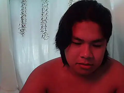 Snapshot of Huntrix2025 chatting on 16, 12, 2025 Huntrix2025 online show from 16, 12, 2025