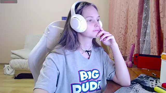 SharybbFace online show from 4, 11, 2025