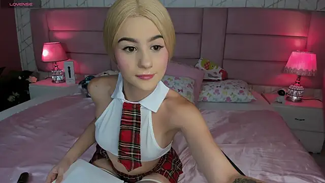 ChloeLaurentt online show from 1, 5, 2026