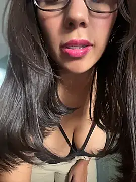 Nicol X online show from 19, 5, 2026