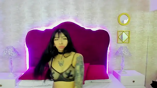 LaylaaDoll online show from 23, 10, 2025